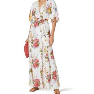 SOLD. Reformation Winslow Dress in bouquet